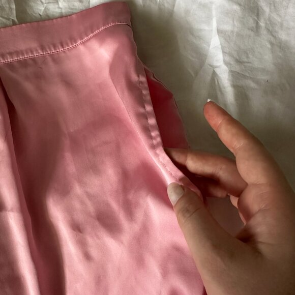 PJ SET - La Vie en Rose Satin Crop Button-Down Shirt and Satin Shorts Candy Pink - Picture 8 of 11